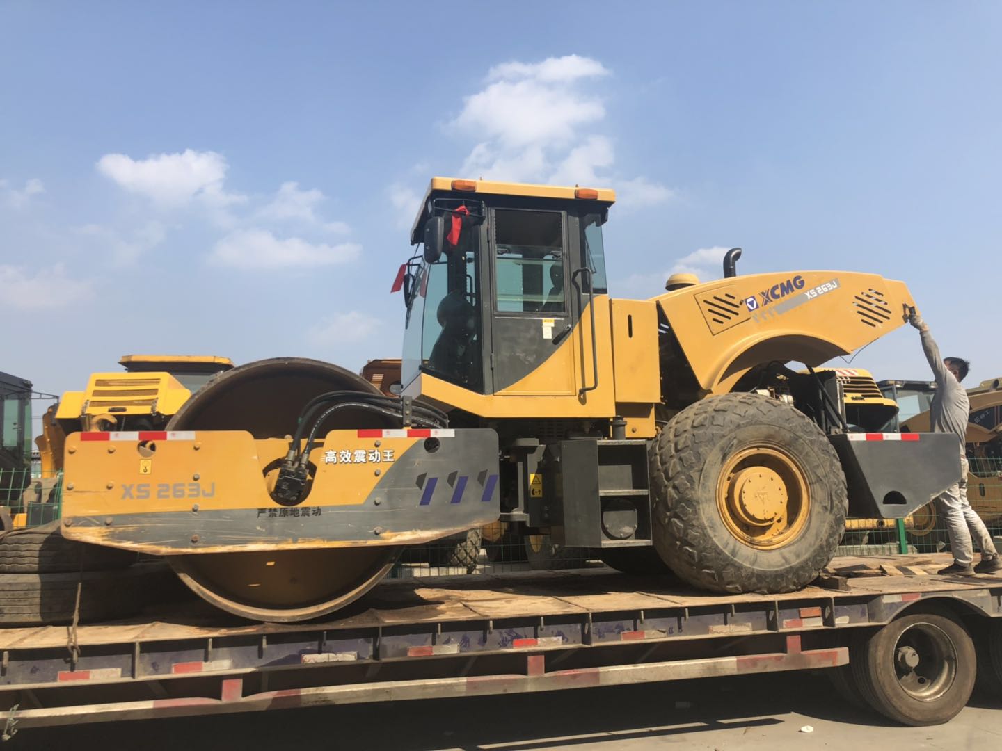 �l����������